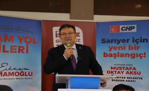 Belediye Başkan Adayı Oktay Aksu’dan muhteşem şiir performansı!