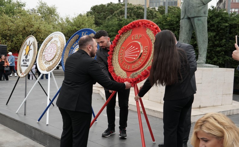 CHP Kartal 23 Nisan’da Atatürk’ü unutmadı