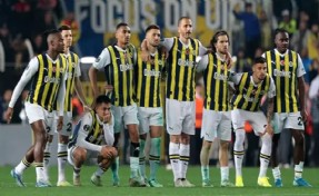 Fenerbahçe’de zorlu deplasman öncesi 4 eksik! Yıldız isimler...