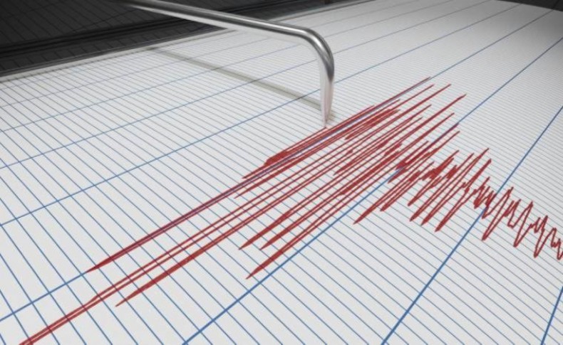 İzmir’de 4.5 büyüklüğünde deprem