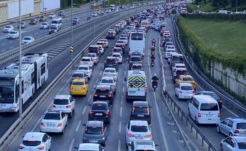 Trafik sigortasına 'asgari ücret' düzenlemesi!