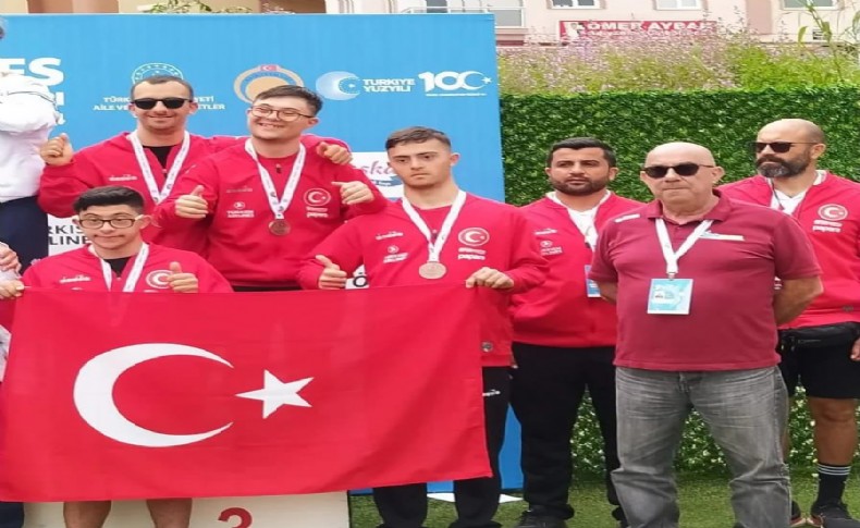 Ümraniyeli sporcular Dünya Şampiyonası’na damga vurdu